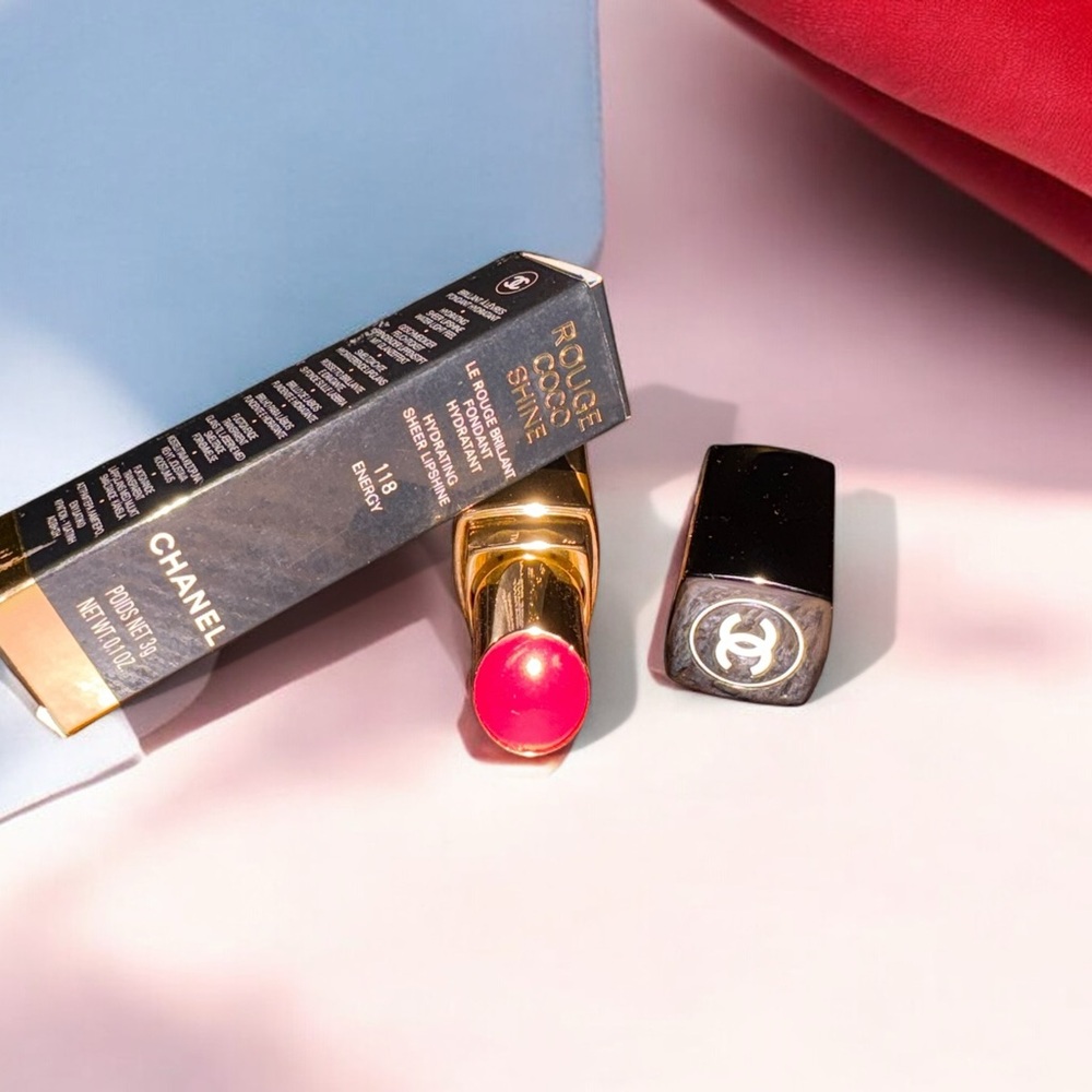 CHANEL Rouge Coco Shine Lipstick - Bold Red